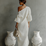 Vestido de lino color marfil sin hombros