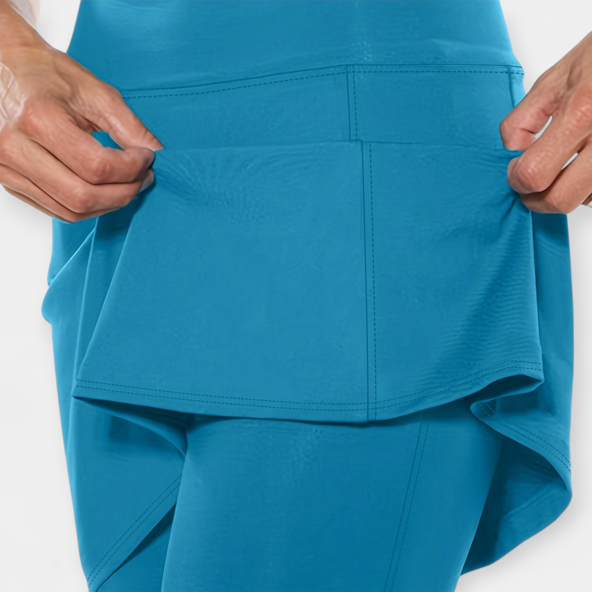 Shorts de tiro alto con falda