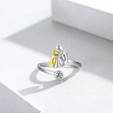 Nela™ | Anillo con colgante de perro
