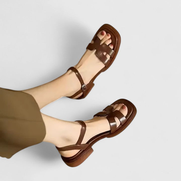 Vera - Sandalias Planas Elegantes