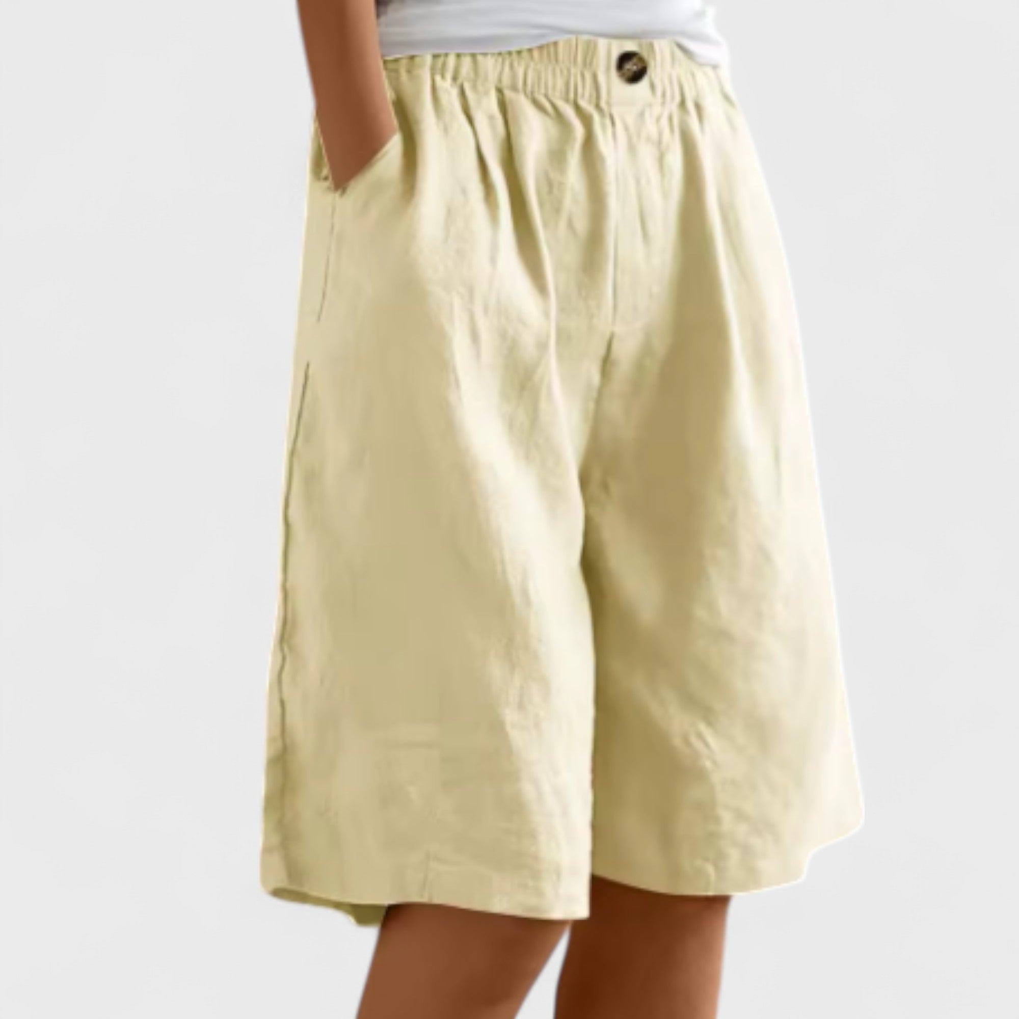 Šárka - pantalones cortos de verano cómodos