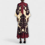 Lucy - Impresionantes vestidos maxi con estampado granate para un look elegante sin esfuerzo